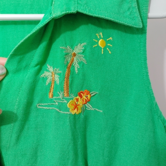 CLEARANCE Studio I Sleeveless Tank Top Vest Linen Button Up Embroidery Sz 14 - Picture 8 of 14